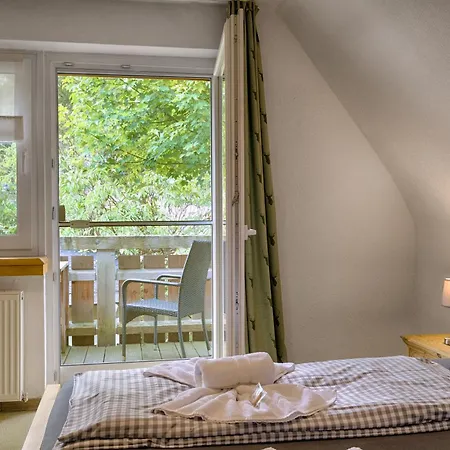 Albhof Am Wasserfall * 圣布拉辛