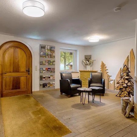 Albhof Am Wasserfall Apartment