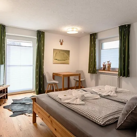 Albhof Am Wasserfall 公寓